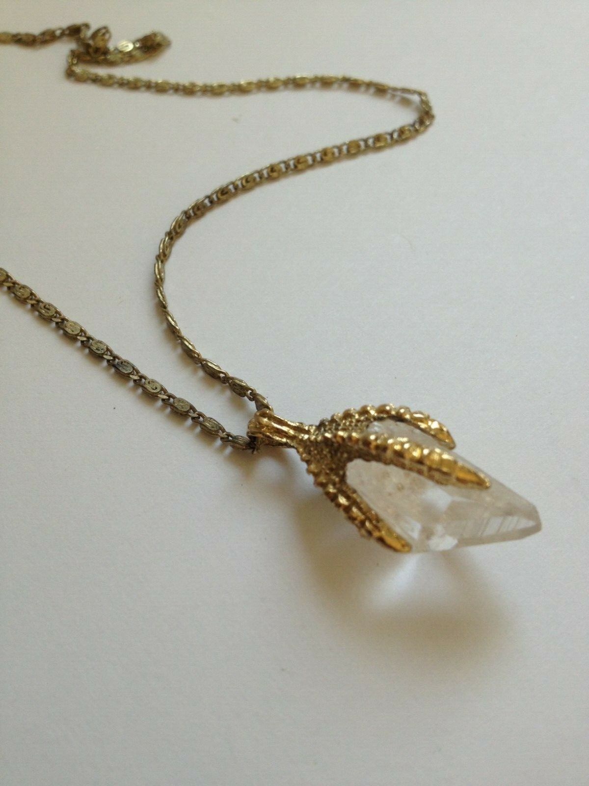 Artist Handcrafted Bohemian Hippie QUARTZ Stone CLAW Pendant Necklace New Age