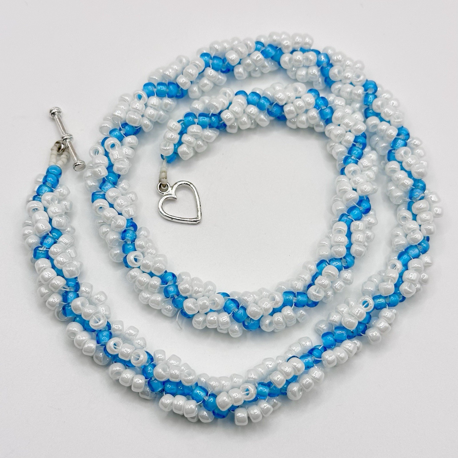 Handmade Crocheted Blue White Glass Seed Bead Necklace Heart Clasp 21”