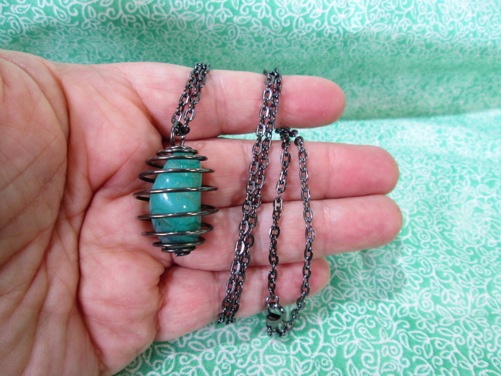 Gunmetal Tone Caged Dyed Quartz Pendant Necklace 24″ Cable Link Chain / D