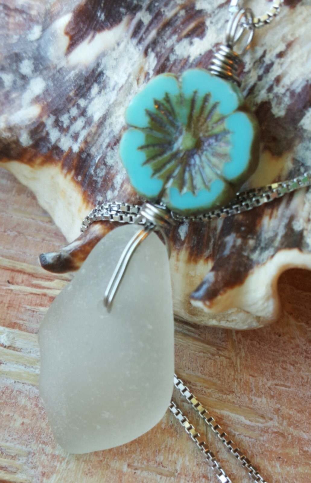 Sterling Silver Sea Glass Sunshine Necklace Flower Czech Glass White Aloha 20″