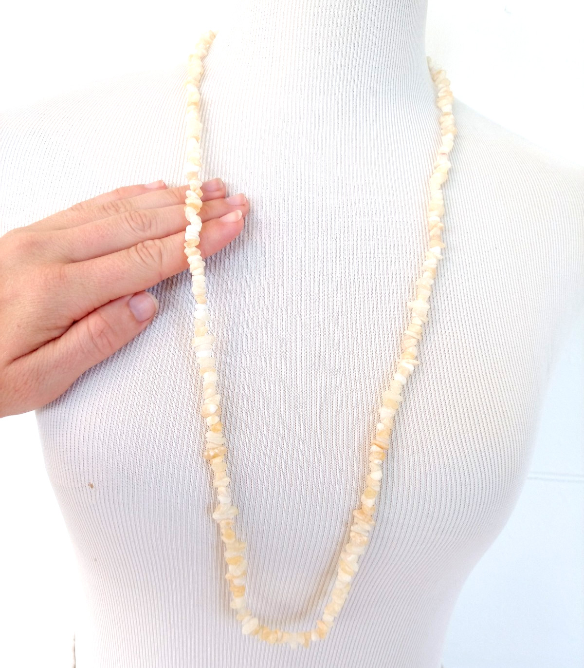 Natual Quartz Stone Pieces Chip Stone Necklace 36” Extra Long Ivory Cream VTG