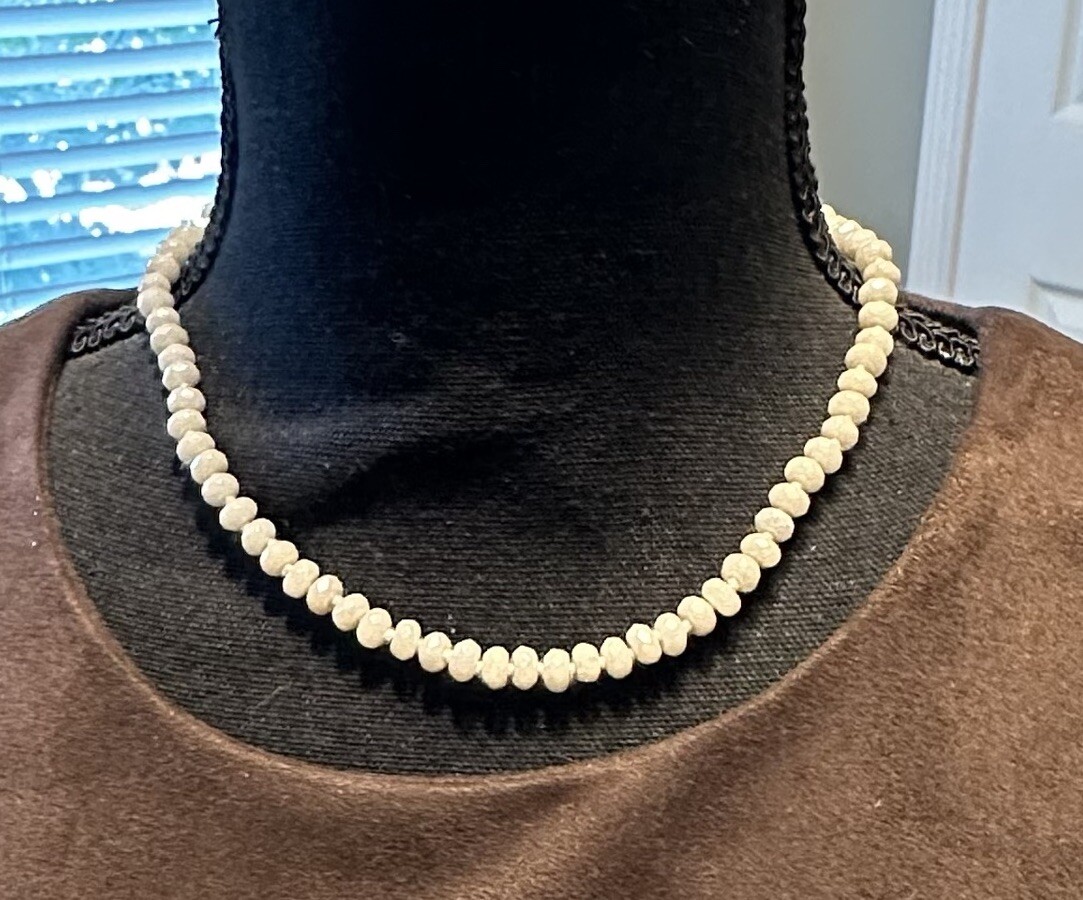 HAND KNOTTED IRREDESCENT WHITE QUARTZ FACETED RONDELLE BEAD NECKLACE 16.25-18”