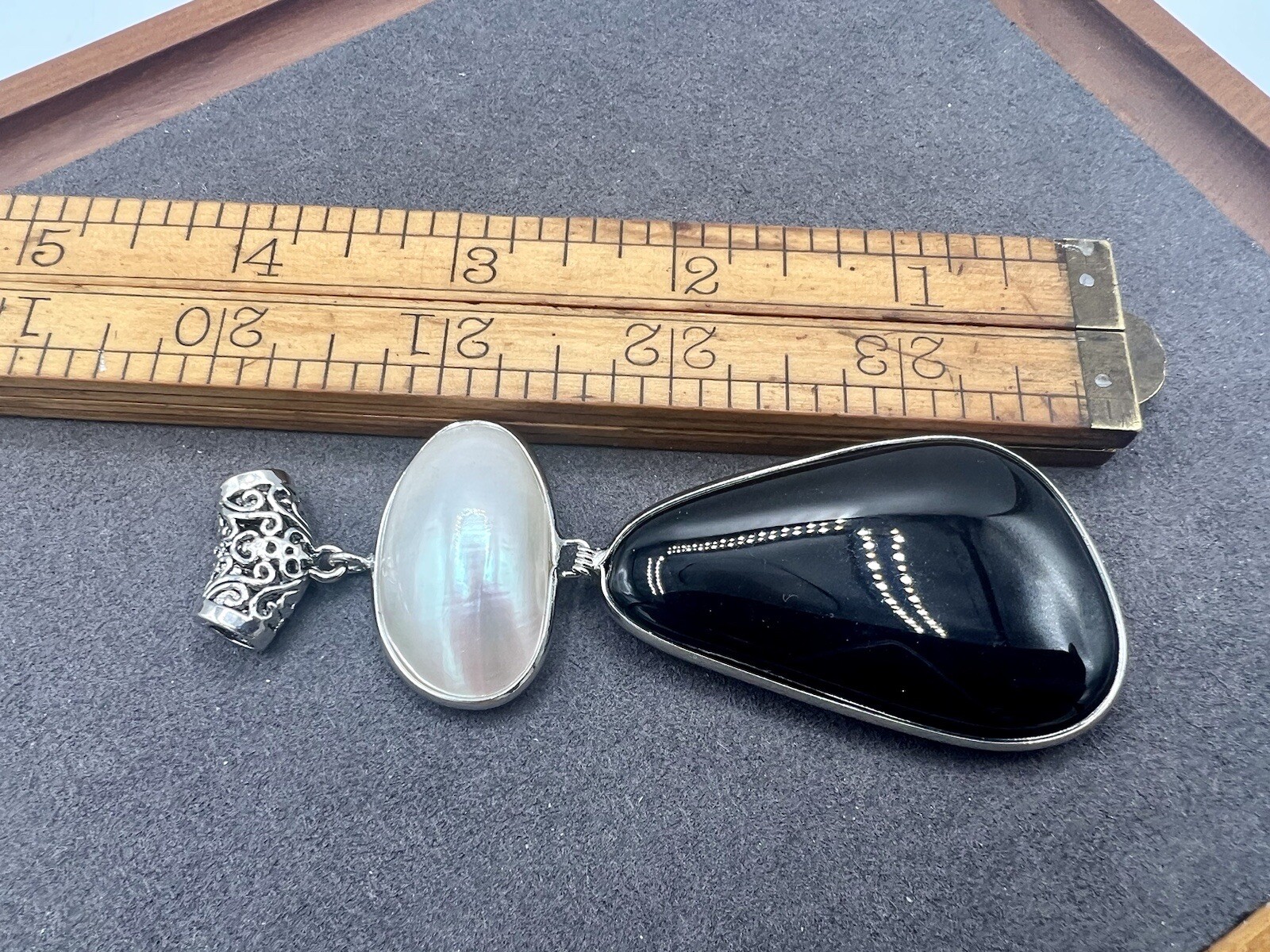 Gray Agate Pendant Natural Stone & Pearl in Silver Tone Setting 4” Statement