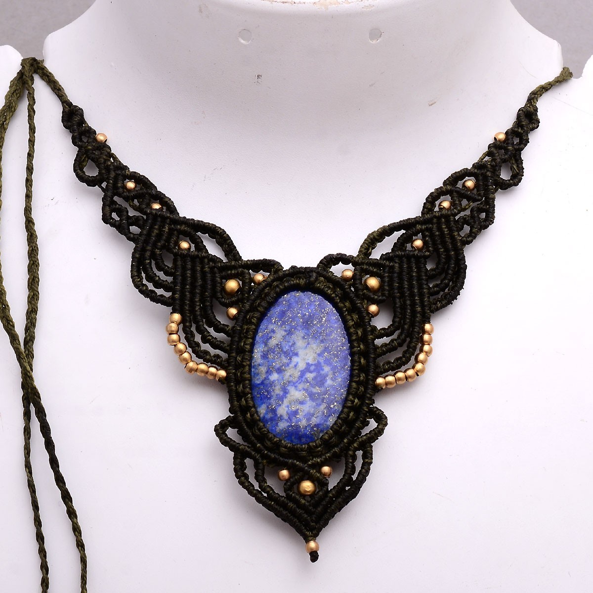 Lapis Lazuli Statement Choker – Artisan Macrame Gemstone Necklace – Boho Jewelry