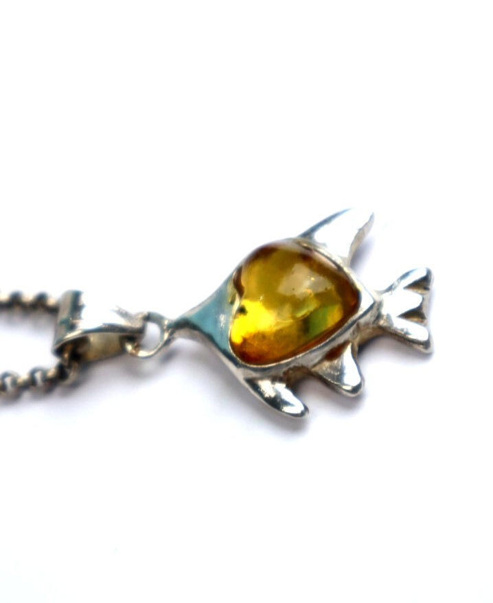 Natural Clear Orange Yellow Amber .925 Sterling Silver Fish Heart Pendant 36mm