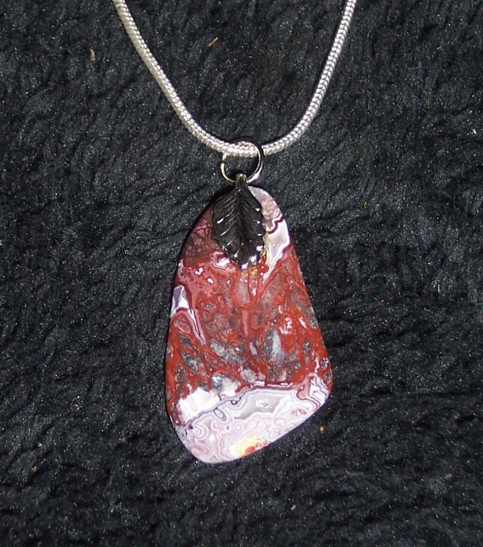 Mexican Lace Agate Polished Stone Necklace MADE IN USA