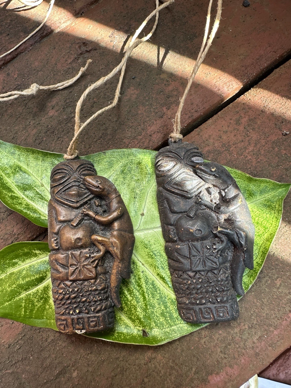 Gecko Tiki Necklace Pendants Made From Resin Hawaiian Jewelry